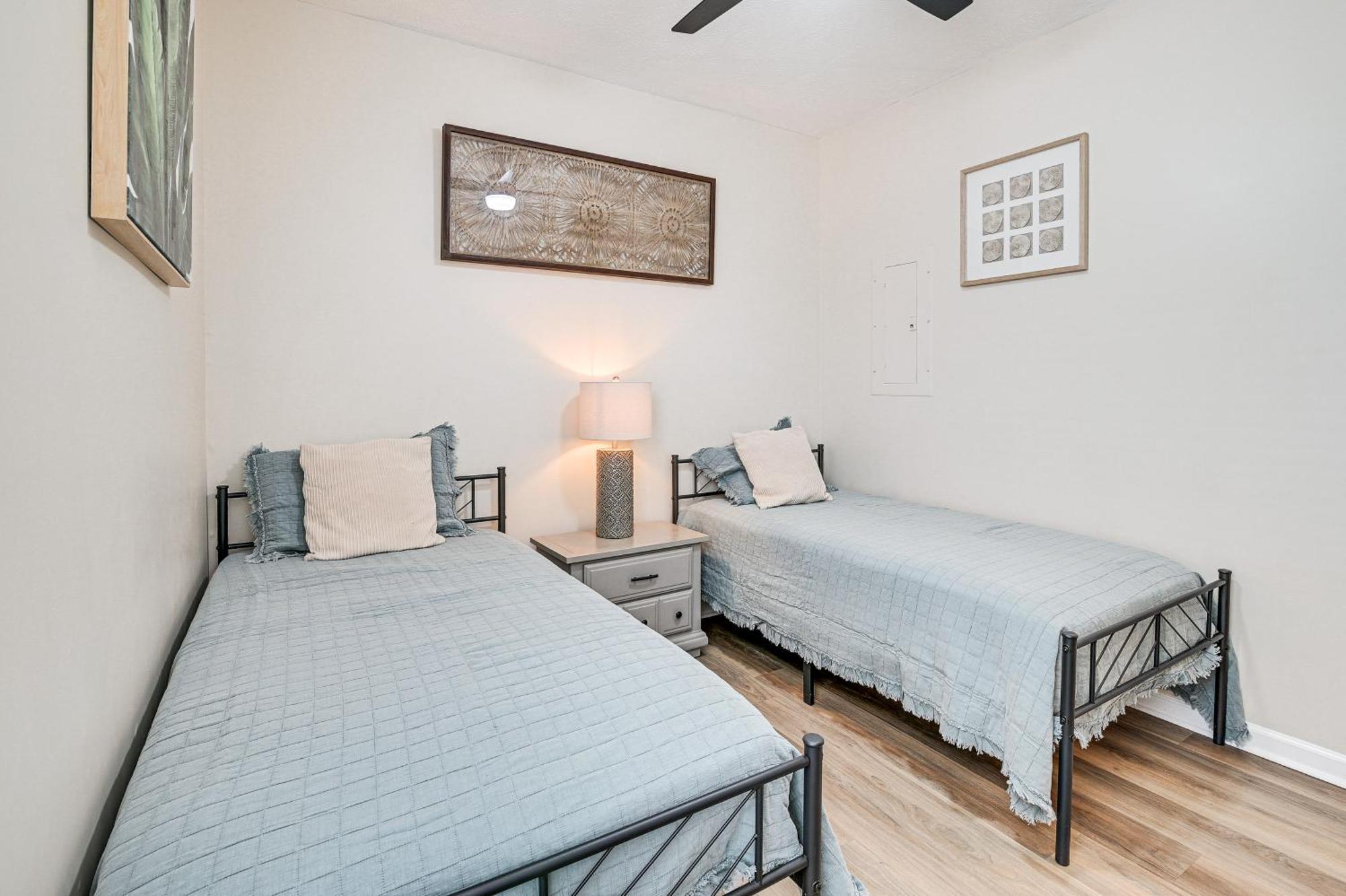 Breezy Golf Condo With Pool Access, 4 Mi To Beach 미를 비치 외부 사진