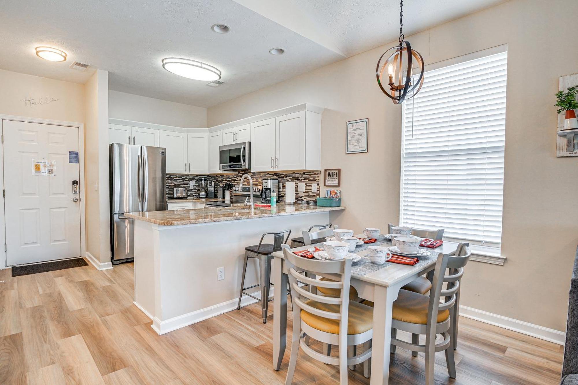 Breezy Golf Condo With Pool Access, 4 Mi To Beach 미를 비치 외부 사진