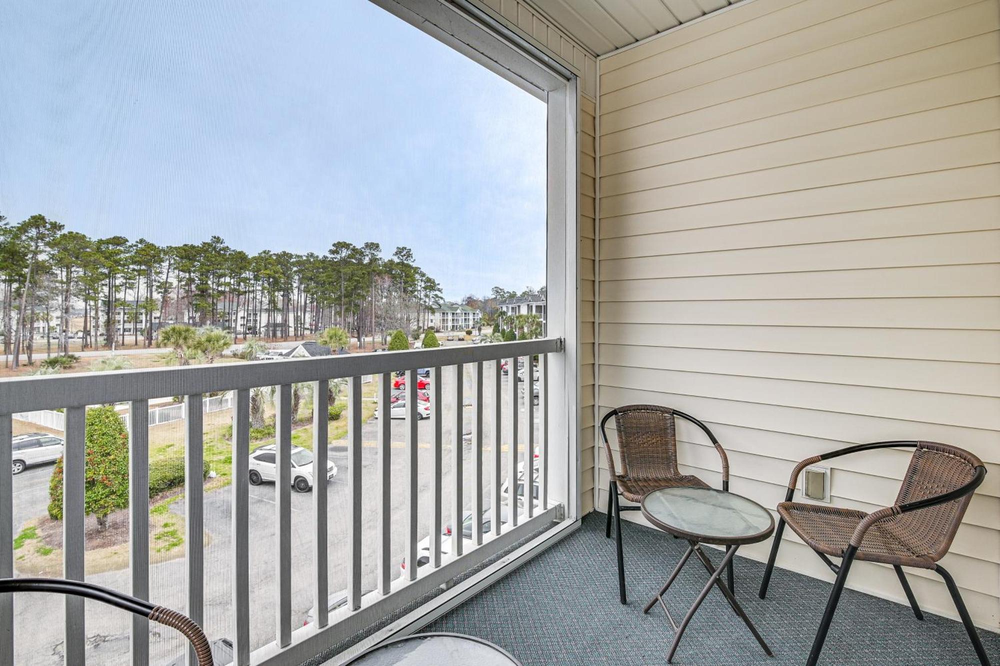 Breezy Golf Condo With Pool Access, 4 Mi To Beach 미를 비치 외부 사진